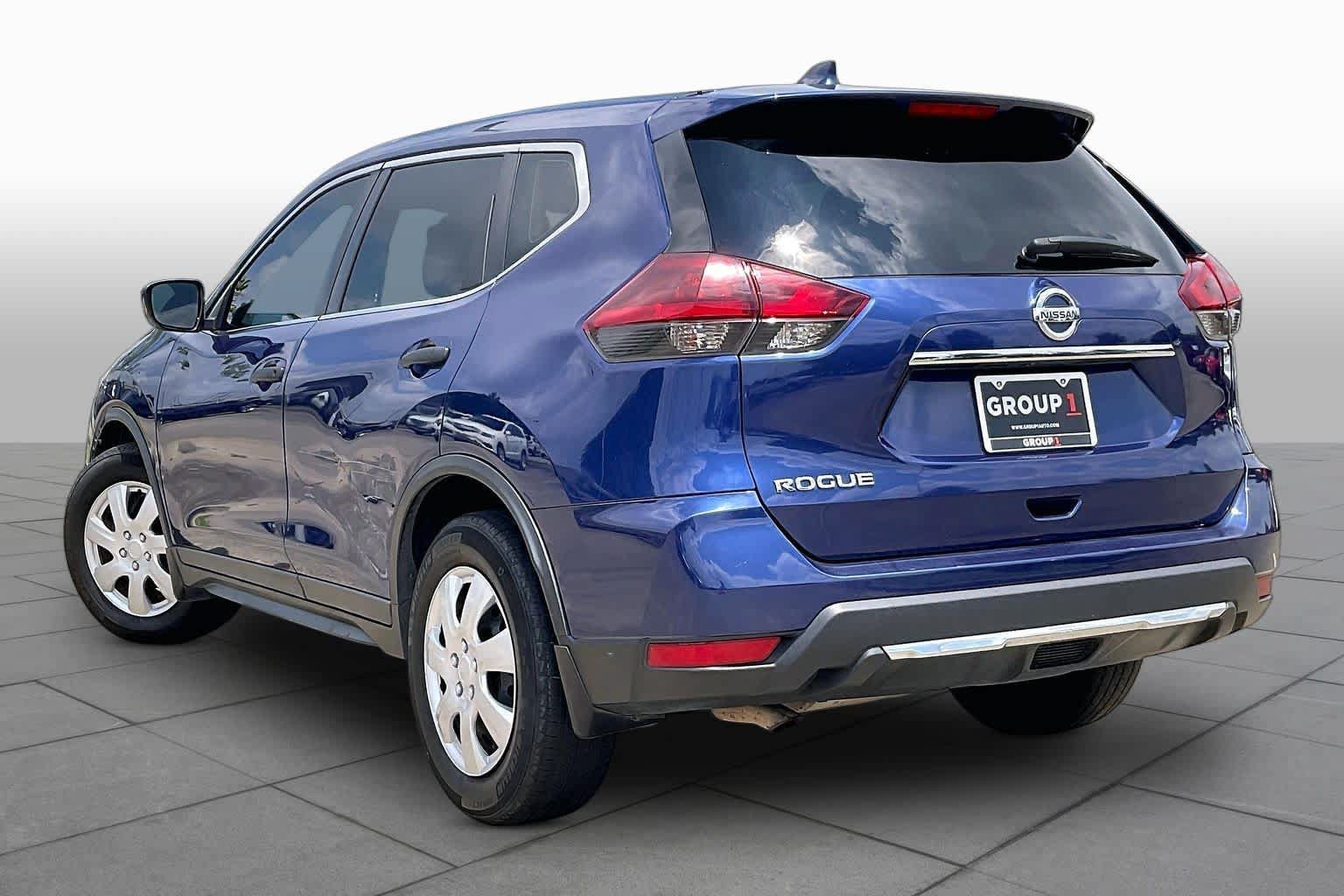 Used 2019 Nissan Rogue S FWD image 10