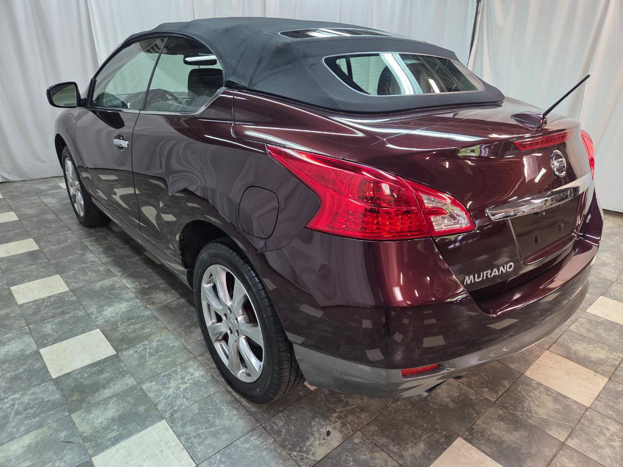 Used 2014 Nissan Murano CrossCabriolet w/ Navigation Package AWD/4WD image 8