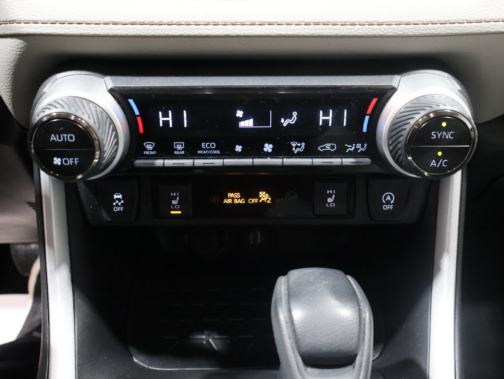 Used 2024 Toyota RAV4 XLE w/ Convenience Package AWD/4WD image 33