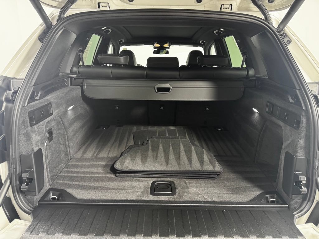 Used 2026 BMW X5 xDrive40i w/ Premium Package AWD/4WD image 17