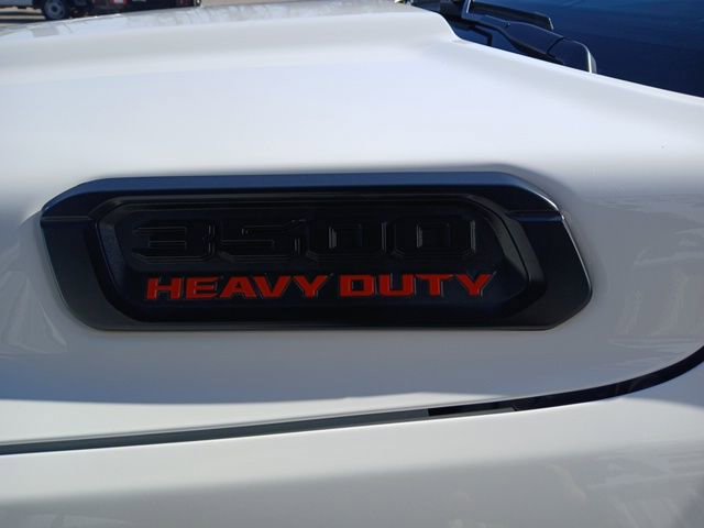 Used 2024 RAM 3500 Tradesman image 13