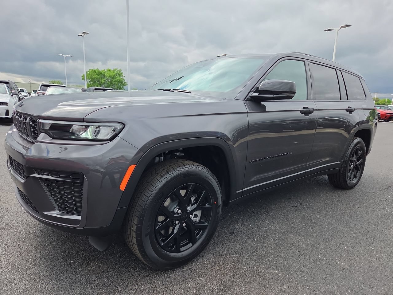 New 2026 Jeep Grand Cherokee L 4WD image 3