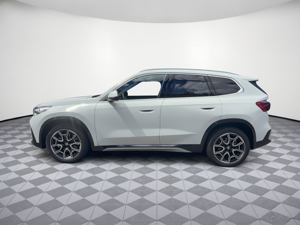 New 2027 BMW X1 xDrive28i AWD/4WD image 2