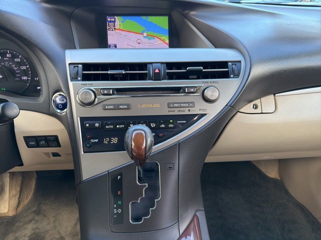 Used 2013 Lexus RX 450h AWD image 18