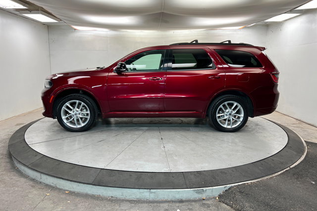 Used 2023 Dodge Durango GT image 2