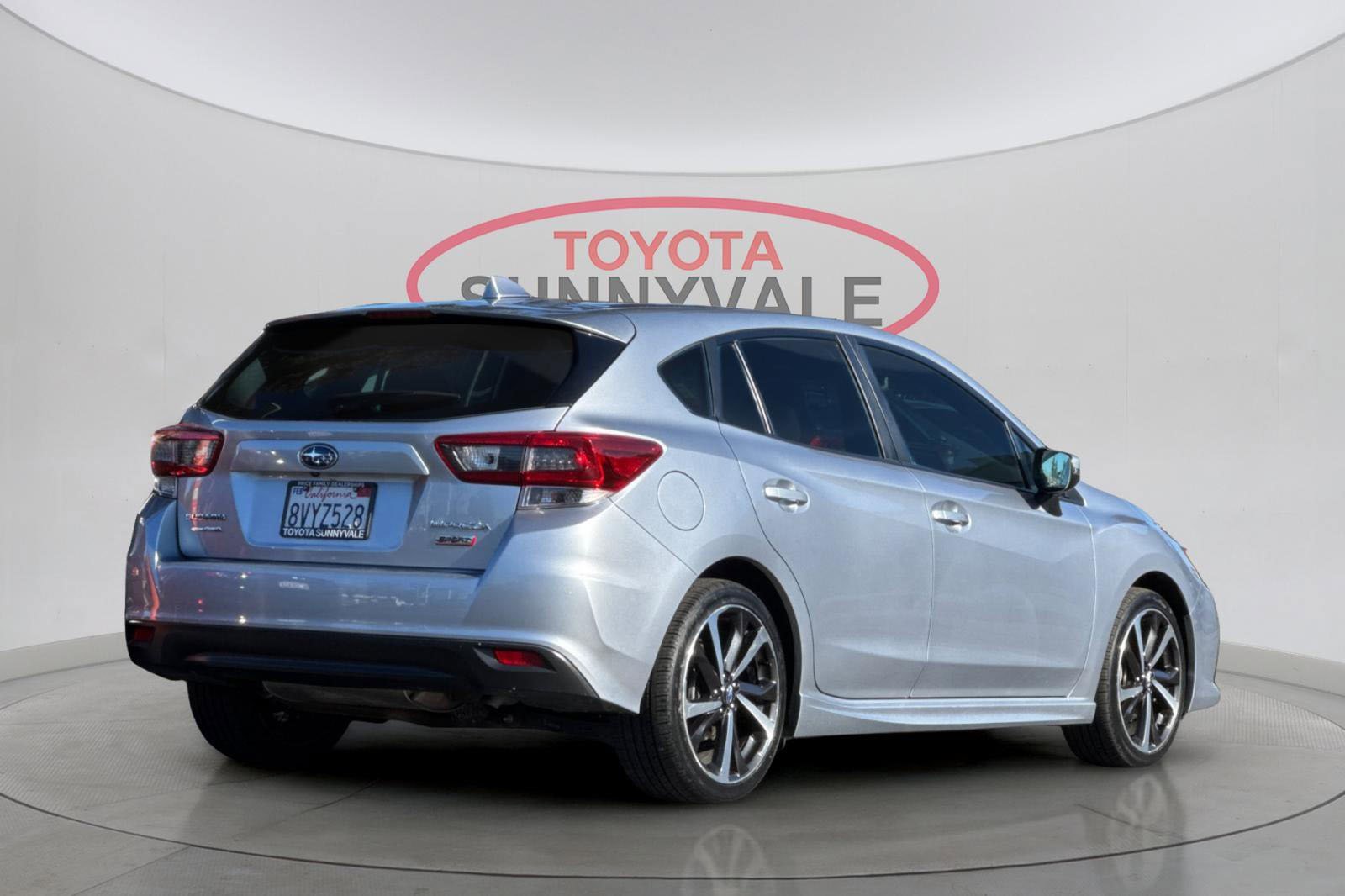 Used 2021 Subaru Impreza 2.0i Sport image 3