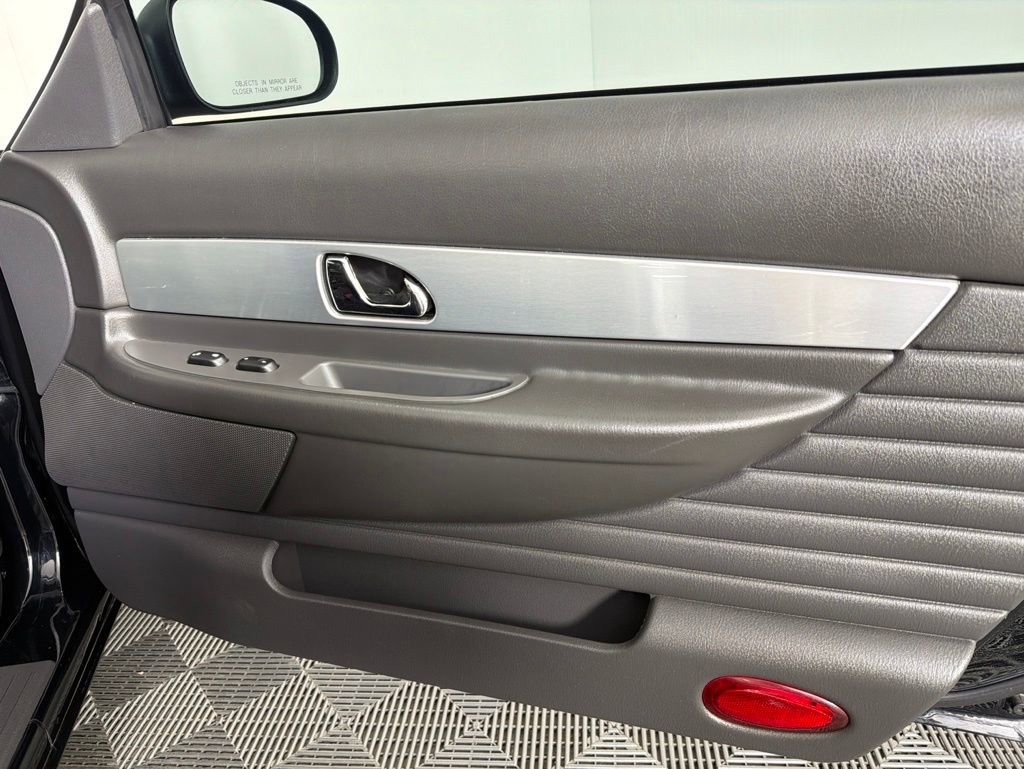 Used 2002 Ford Thunderbird RWD image 28