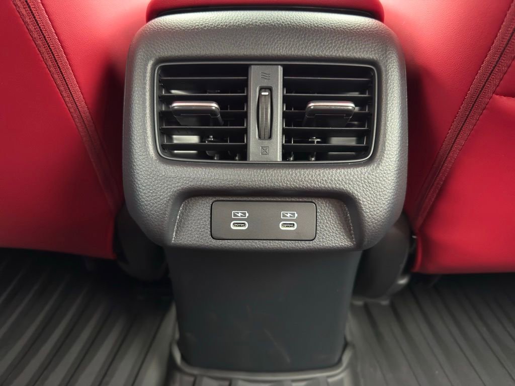 Used 2025 Acura ADX A-Spec image 18