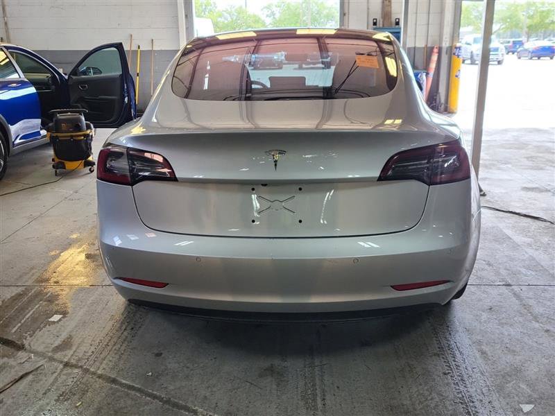 Used 2018 Tesla Model 3 Long Range image 5