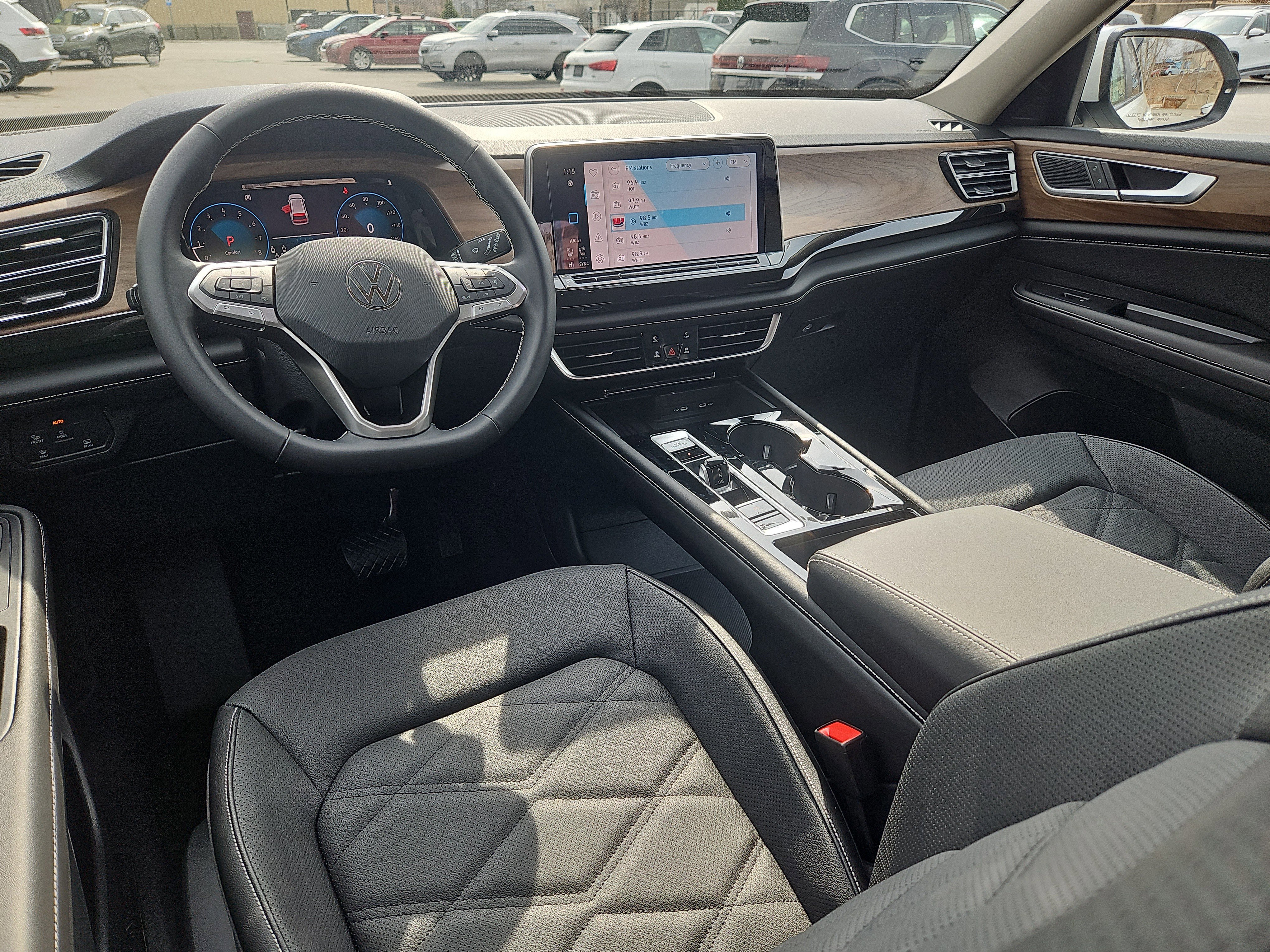 New 2026 Volkswagen Atlas SE image 6