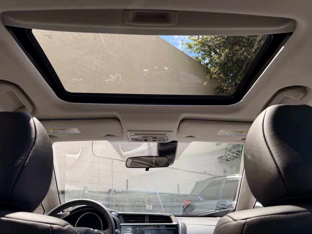 Used 2020 Honda Fit EX-L image 12