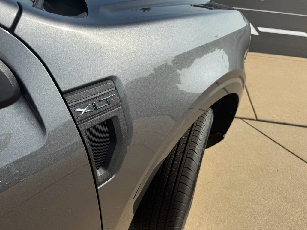 Used 2025 Ford Maverick XLT w/ XLT Luxury Package image 5