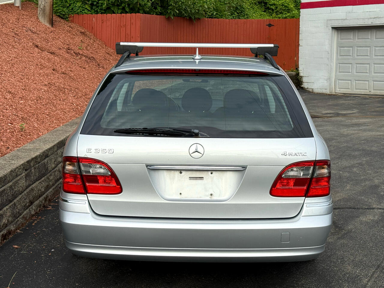 Used 2008 Mercedes-Benz E 350 4MATIC Wagon image 4