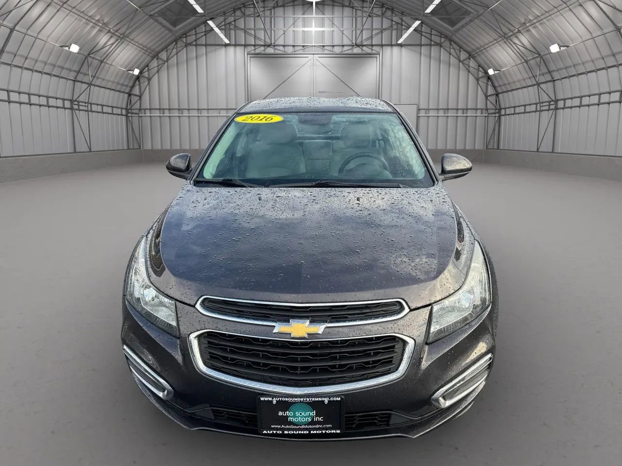Used 2016 Chevrolet Cruze LT image 8