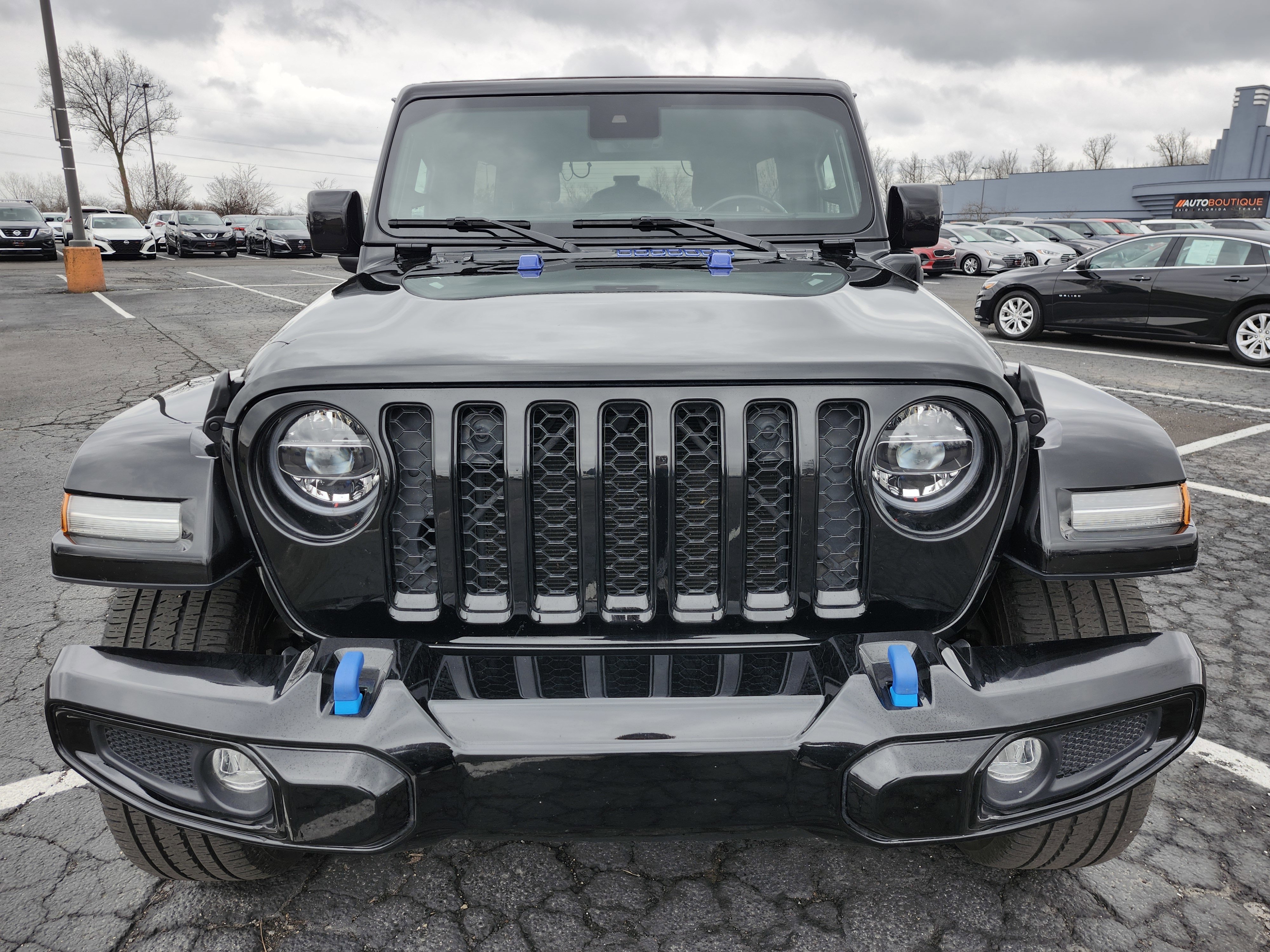 Used 2022 Jeep Wrangler Unlimited Sahara image 13