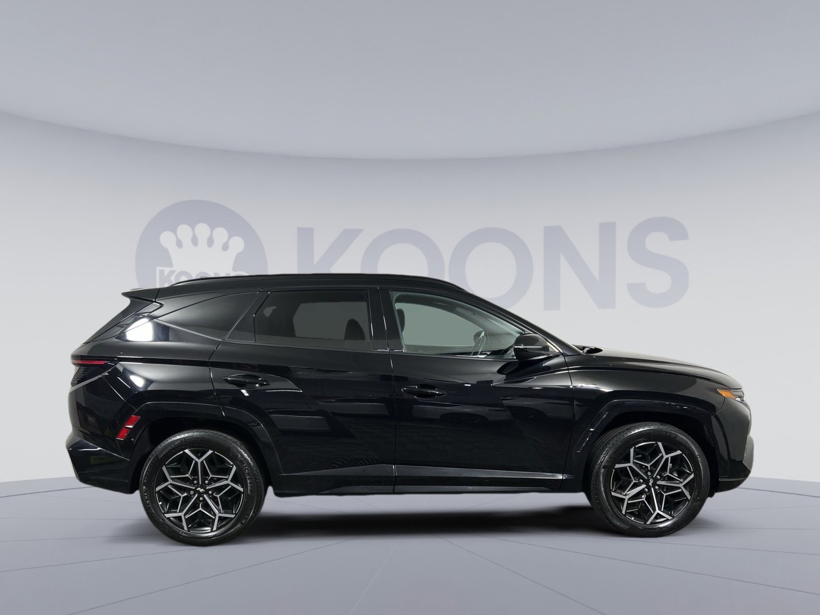 Used 2023 Hyundai Tucson N Line w/ Cargo Package image 8