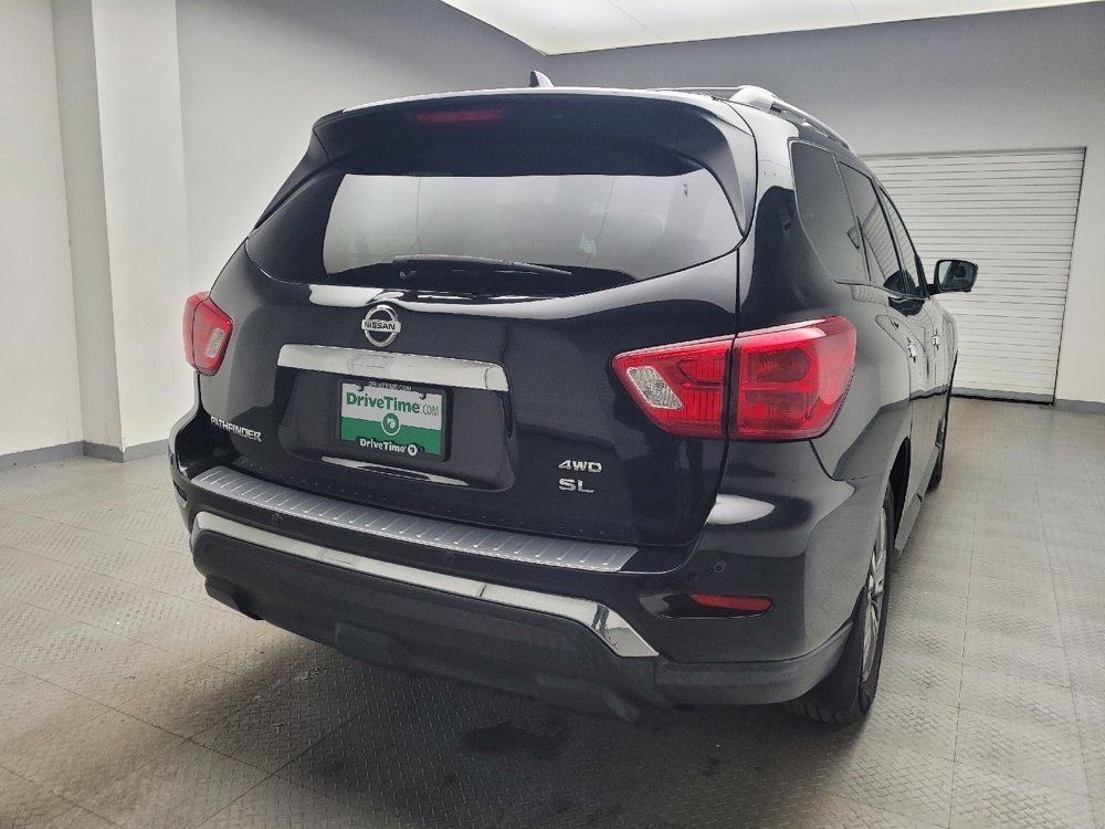 Used 2019 Nissan Pathfinder SL image 7