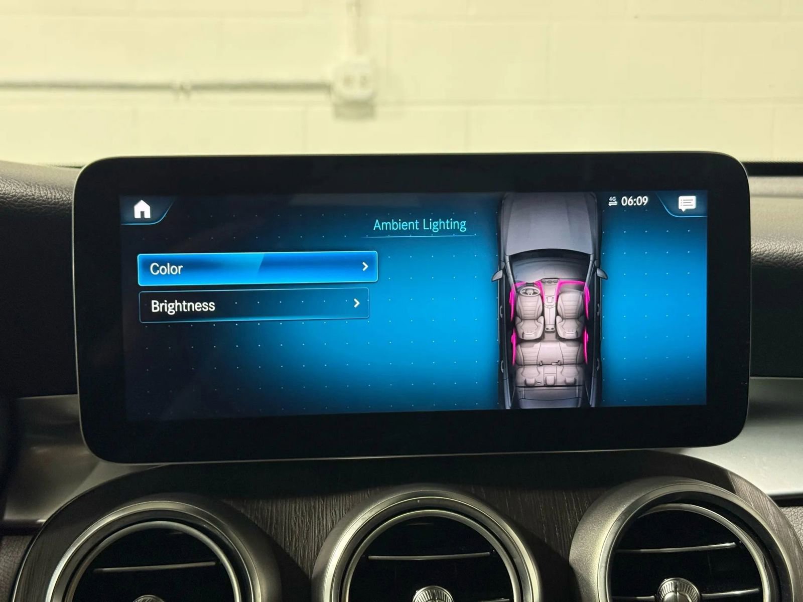 Used 2021 Mercedes-Benz GLC 300 GLC 300 4MATIC Sport Utility 4 image 38