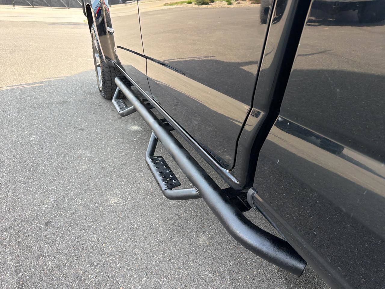 Used 2018 Chevrolet Colorado Z71 AWD/4WD image 21