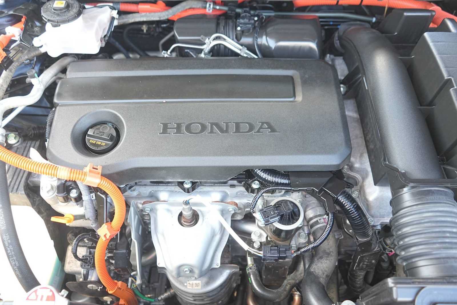 Used 2025 Honda CR-V Sport-L image 9