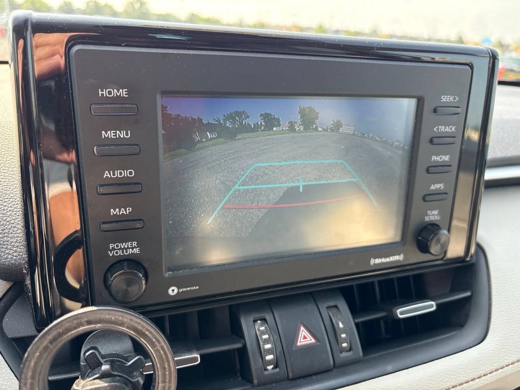 Used 2021 Toyota RAV4 XLE Premium AWD/4WD image 23