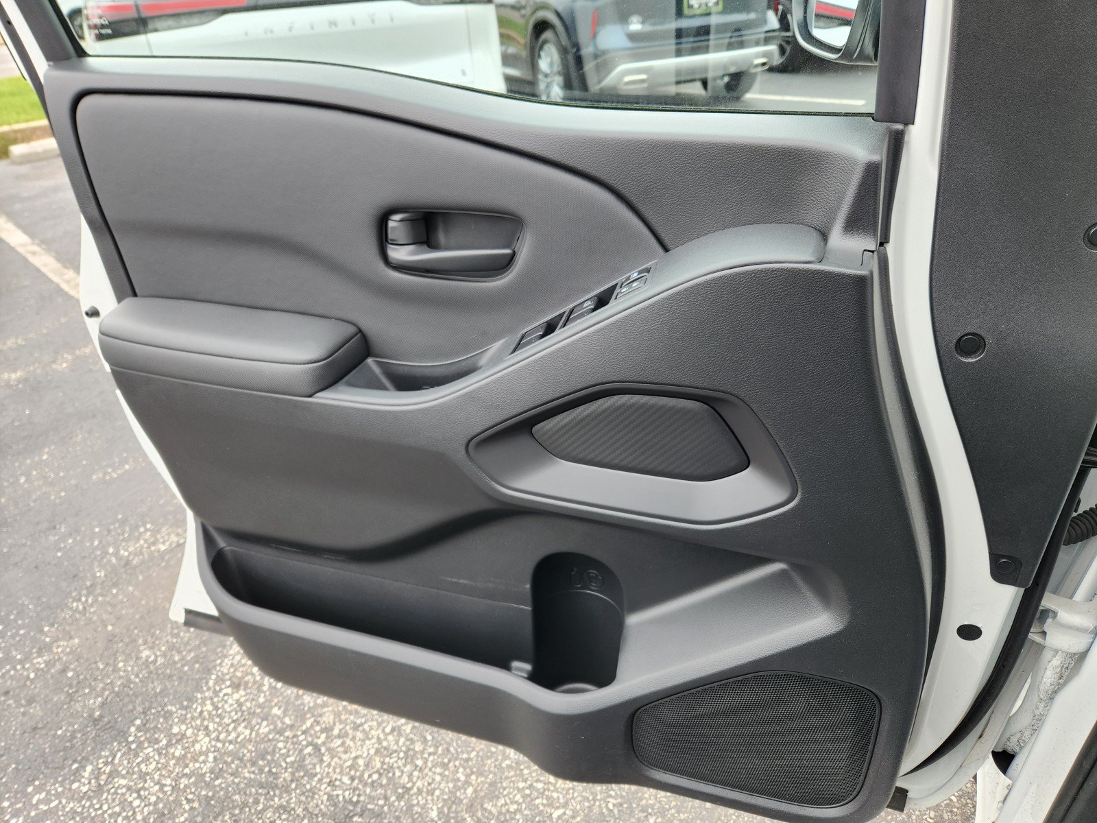 Used 2024 Nissan Frontier S AWD/4WD image 22