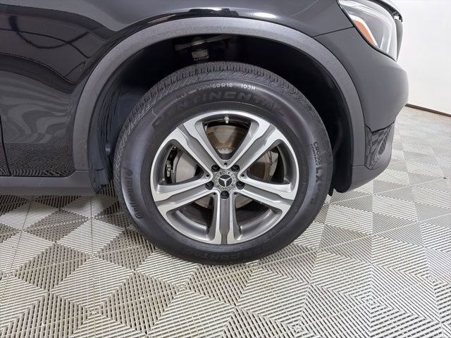 Used 2019 Mercedes-Benz GLC 300 4MATIC image 9