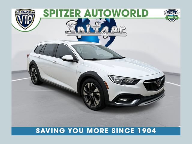 Used 2019 Buick Regal Essence w/ Sights and Sounds Package