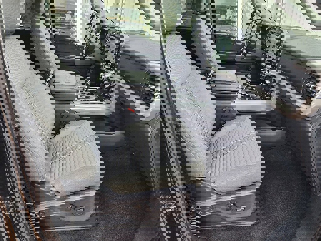 Used 2023 Ford F150 XLT w/ Equipment Group 302A High image 13