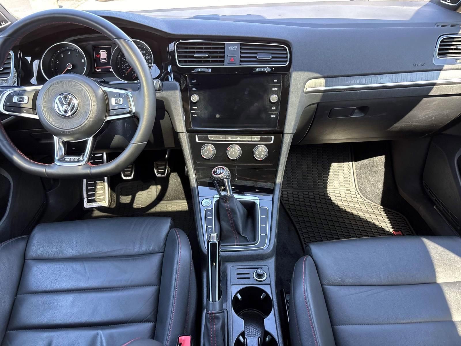 Used 2019 Volkswagen GTI S image 27