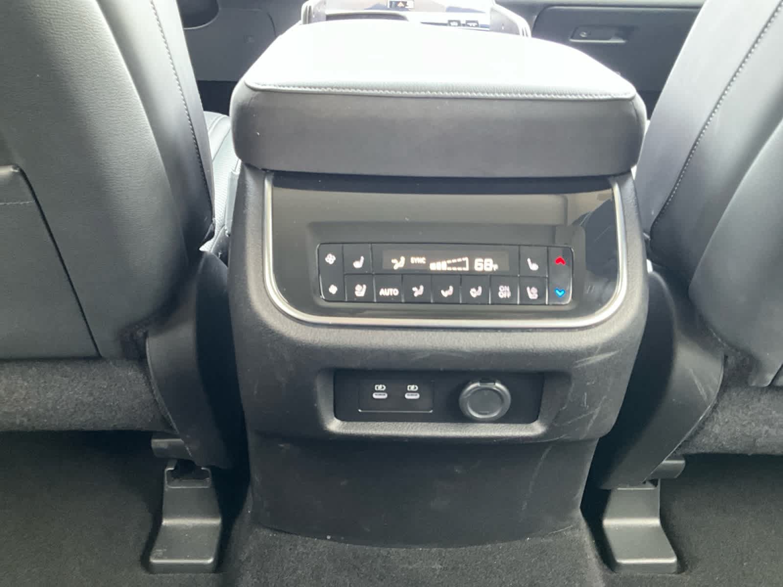 Used 2025 INFINITI QX80 Sensory w/ Exterior Package AWD/4WD image 17