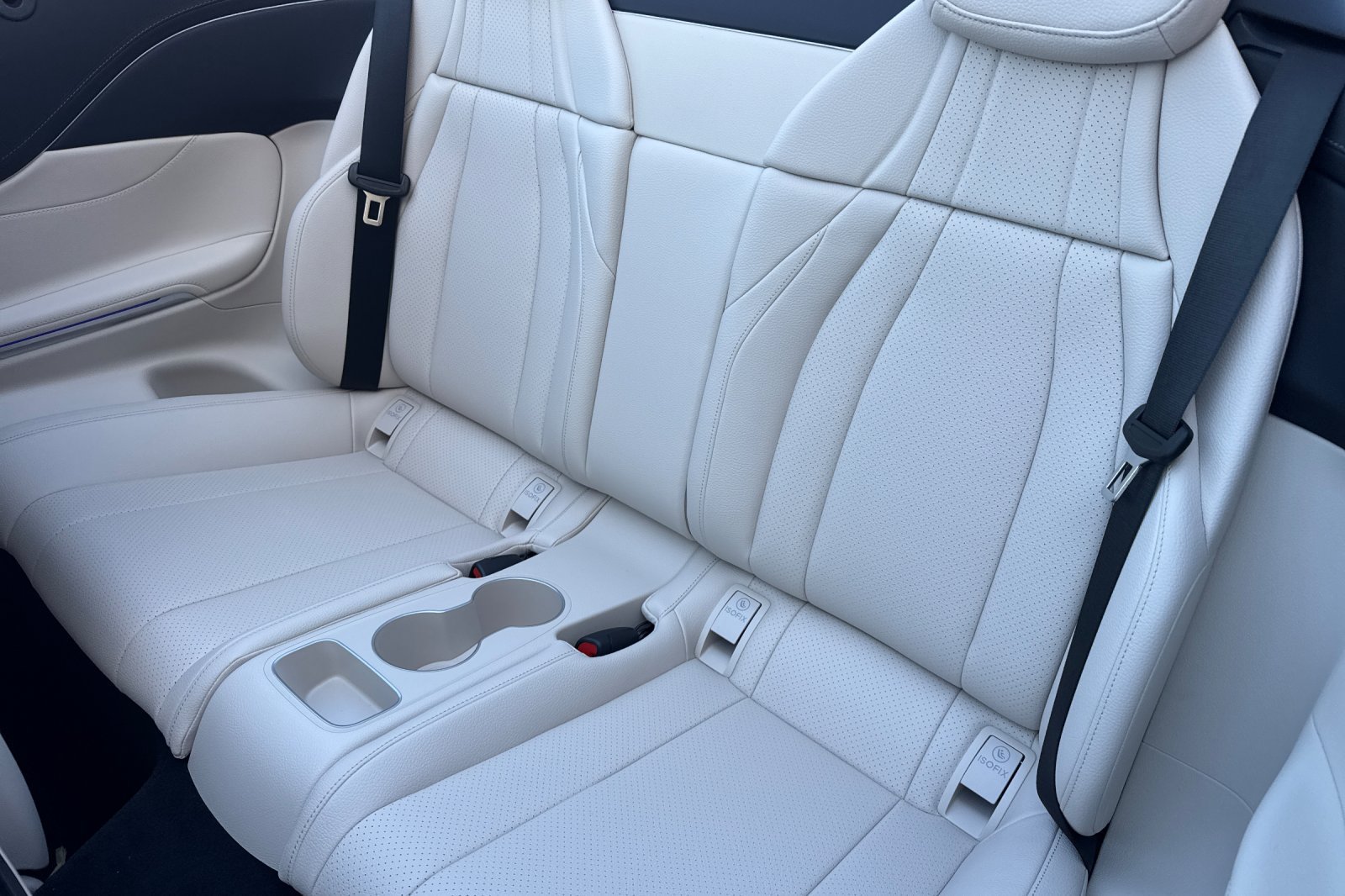 New 2027 Mercedes-Benz CLE 300 4MATIC Cabriolet image 13