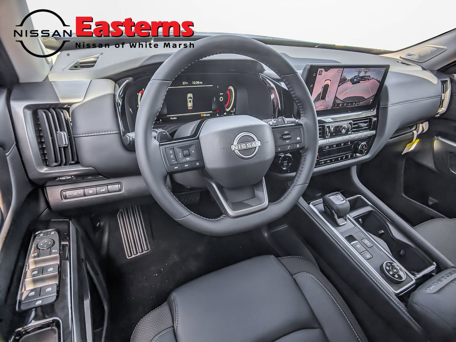 New 2026 Nissan Pathfinder SL image 12