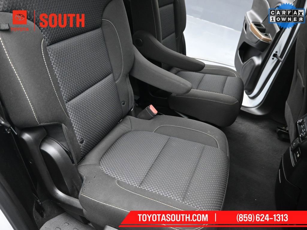 Used 2023 GMC Acadia SLE w/ Driver Convenience Package image 24