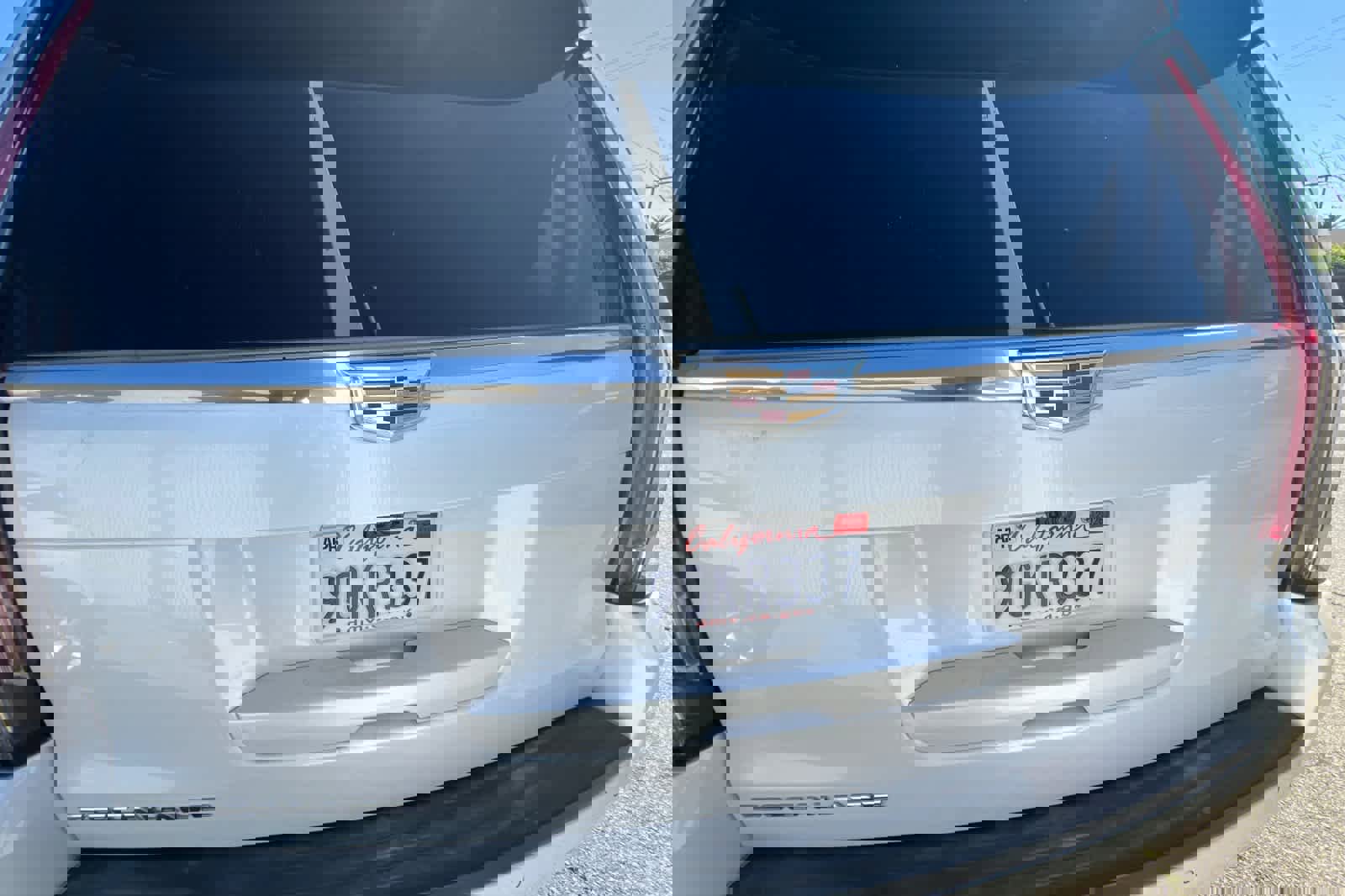 Used 2017 Cadillac Escalade Luxury image 19