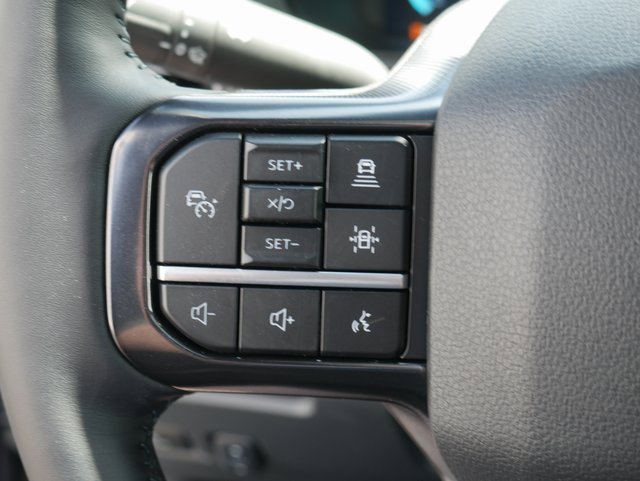 New 2025 Ford F350 Platinum w/ FX4 Off-Road Package image 18