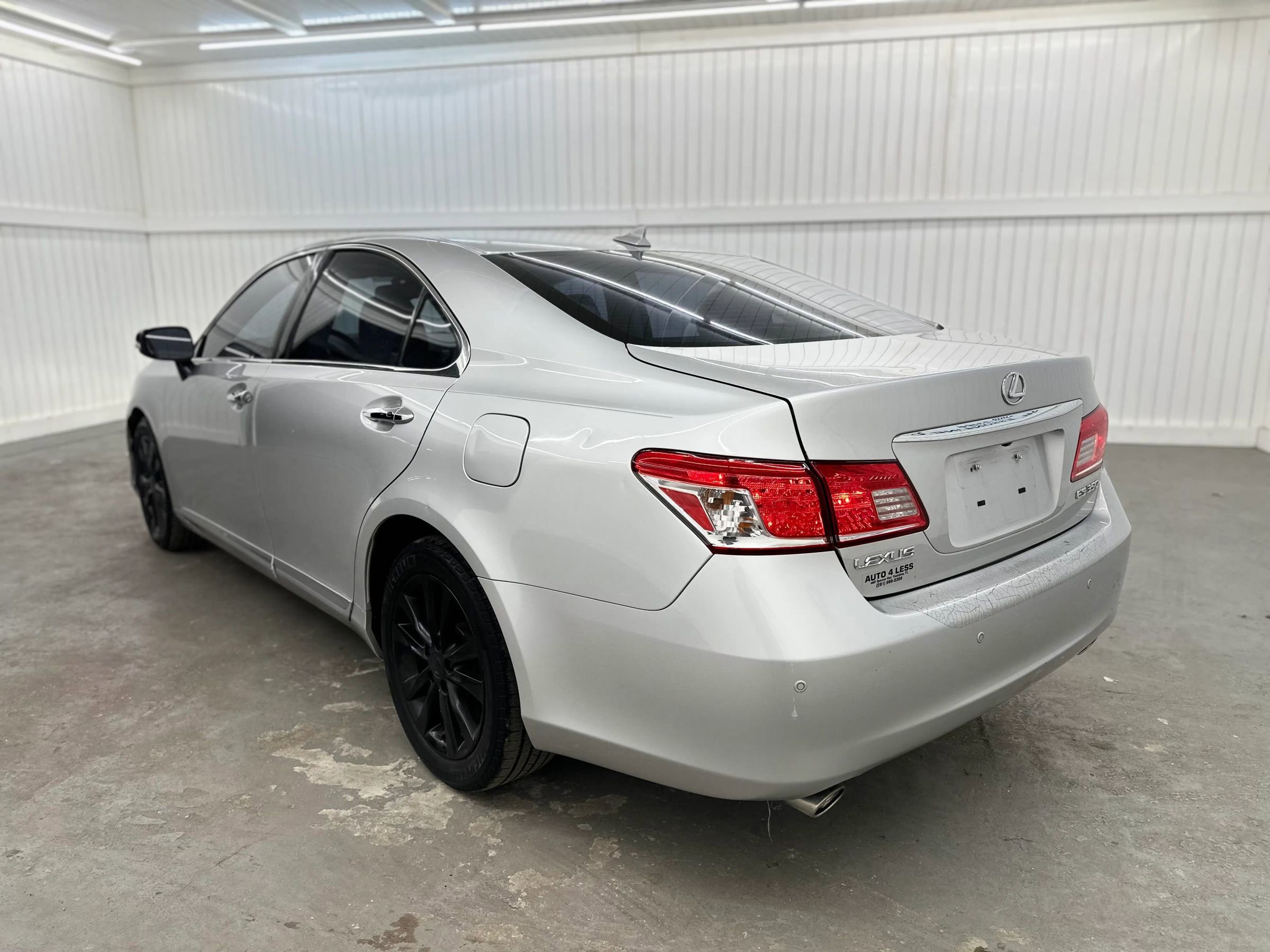 Used 2010 Lexus ES 350 image 7