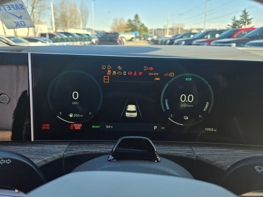 Used 2025 Hyundai Santa Fe Limited image 12