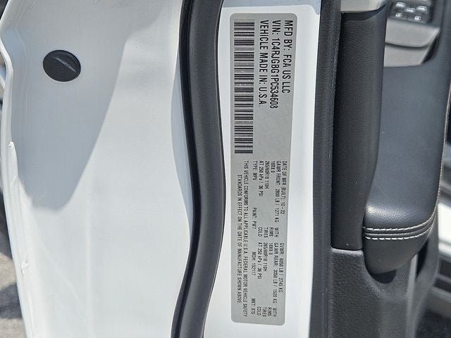 Used 2023 Jeep Grand Cherokee Limited RWD image 44