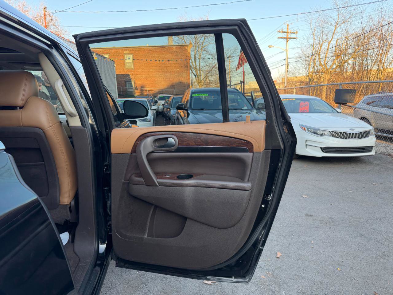 Used 2016 Buick Enclave Leather image 36