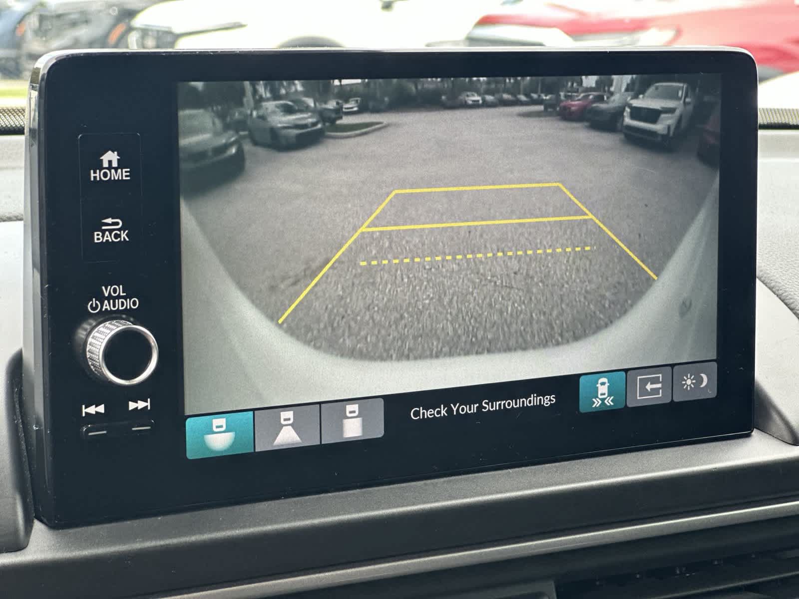 Used 2025 Honda Pilot Touring image 19