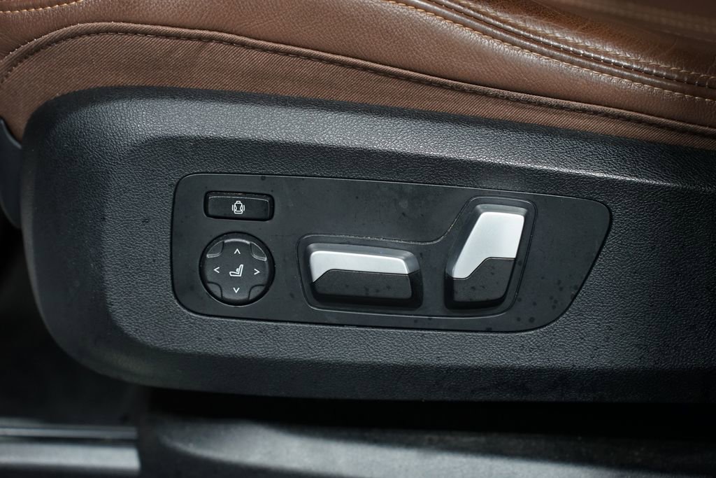 Used 2022 BMW X5 sDrive40i w/ M Sport Package image 32