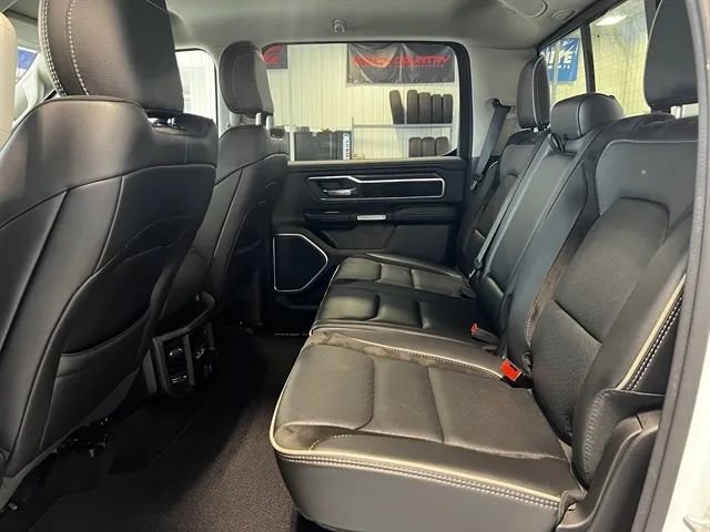 Used 2022 RAM 1500 Laramie w/ Off Road Group image 15
