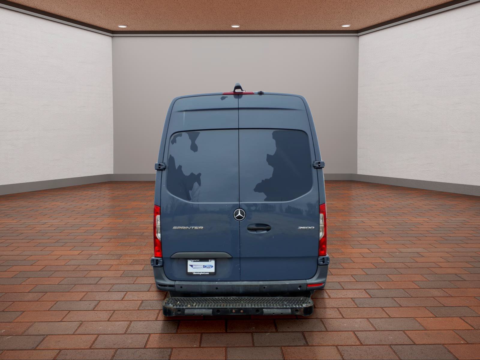 Used 2019 Mercedes-Benz Sprinter 144 image 7