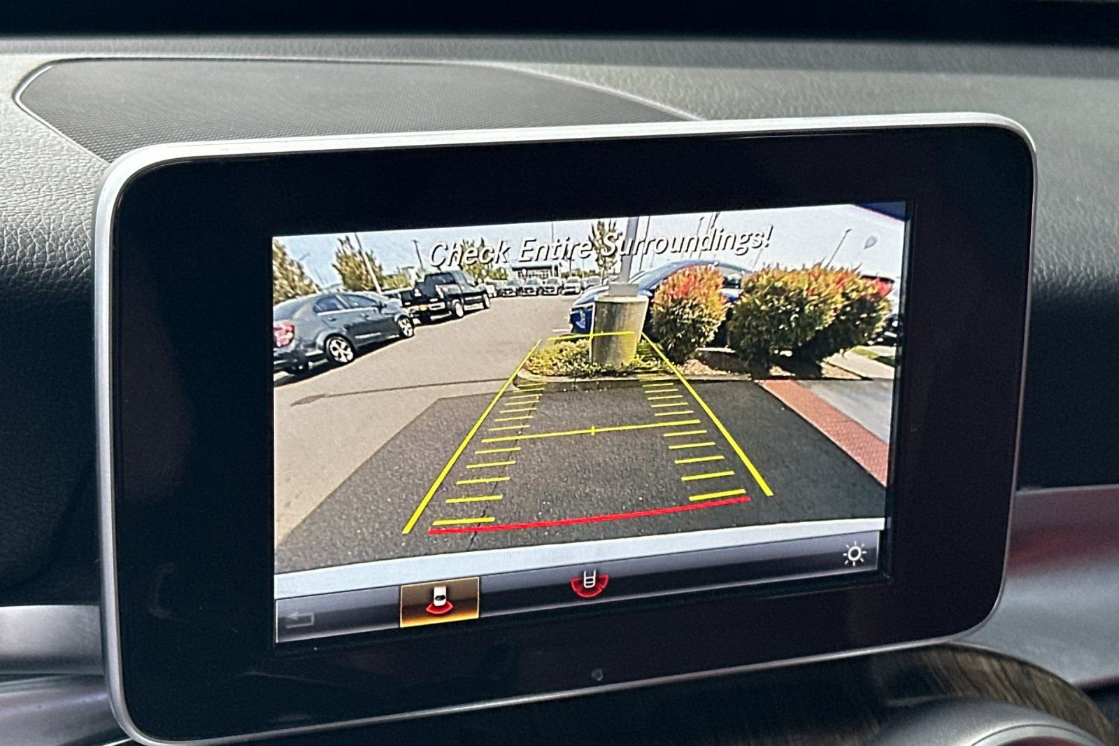 Used 2018 Mercedes-Benz C 300 4MATIC Sedan image 18