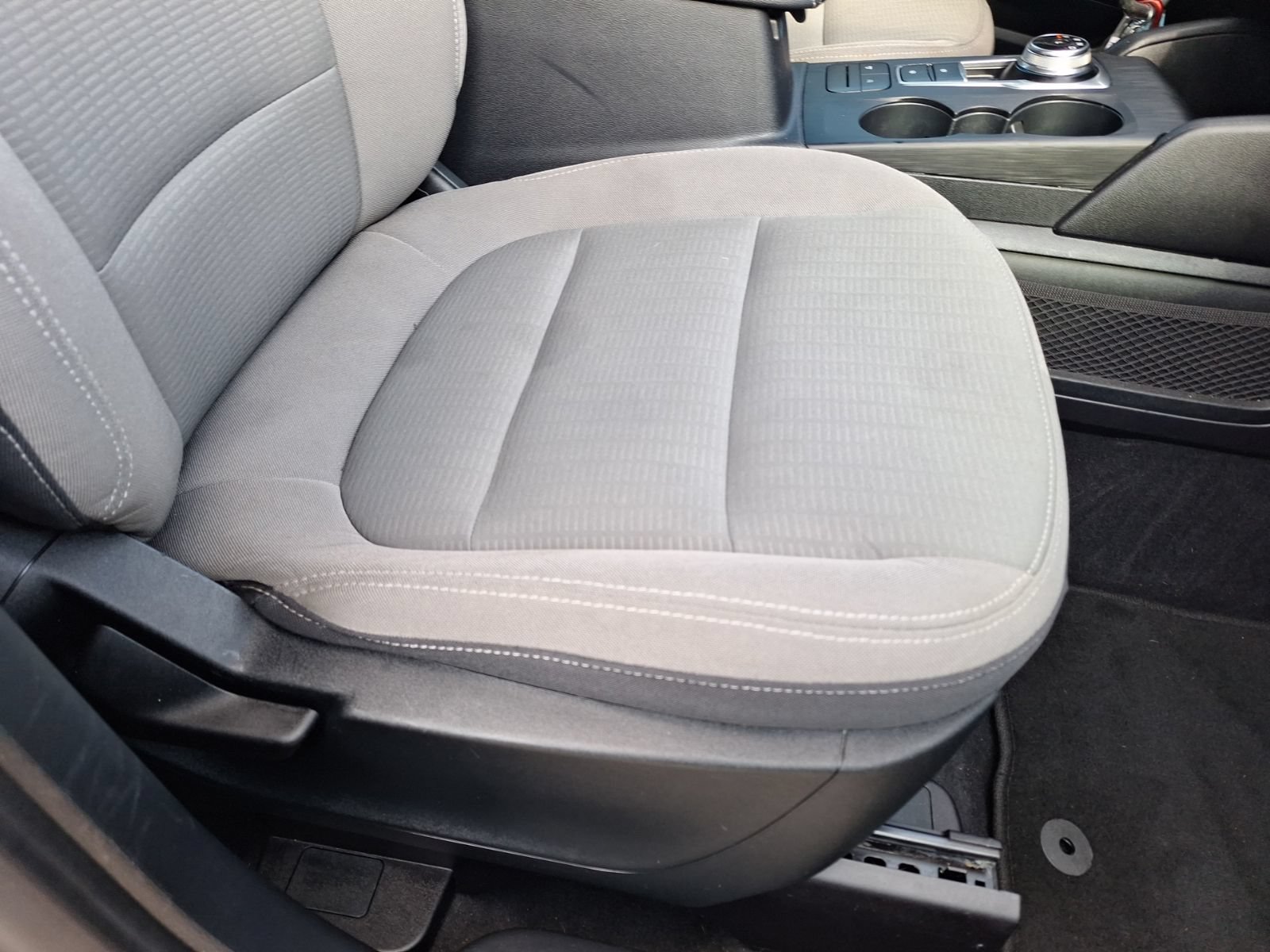 Used 2020 Ford Escape S FWD image 32