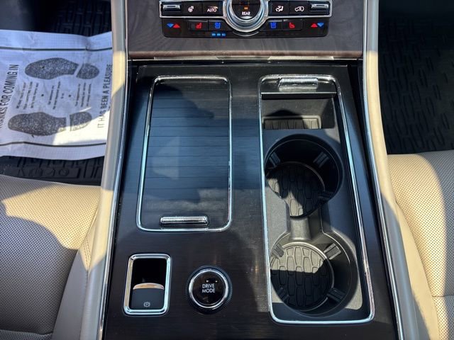 Used 2020 Lincoln Aviator Reserve w/ Equipment Group 202A AWD/4WD image 15