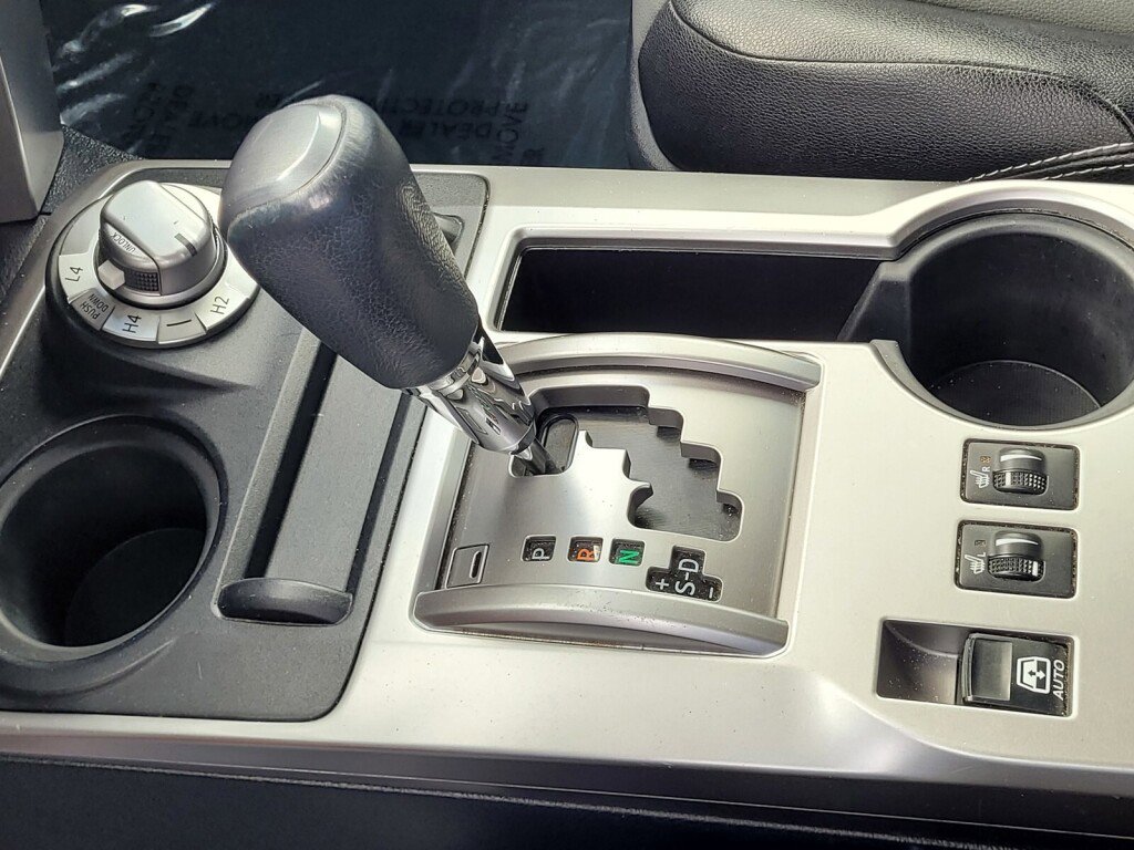 Used 2017 Toyota 4Runner SR5 Premium AWD/4WD image 14