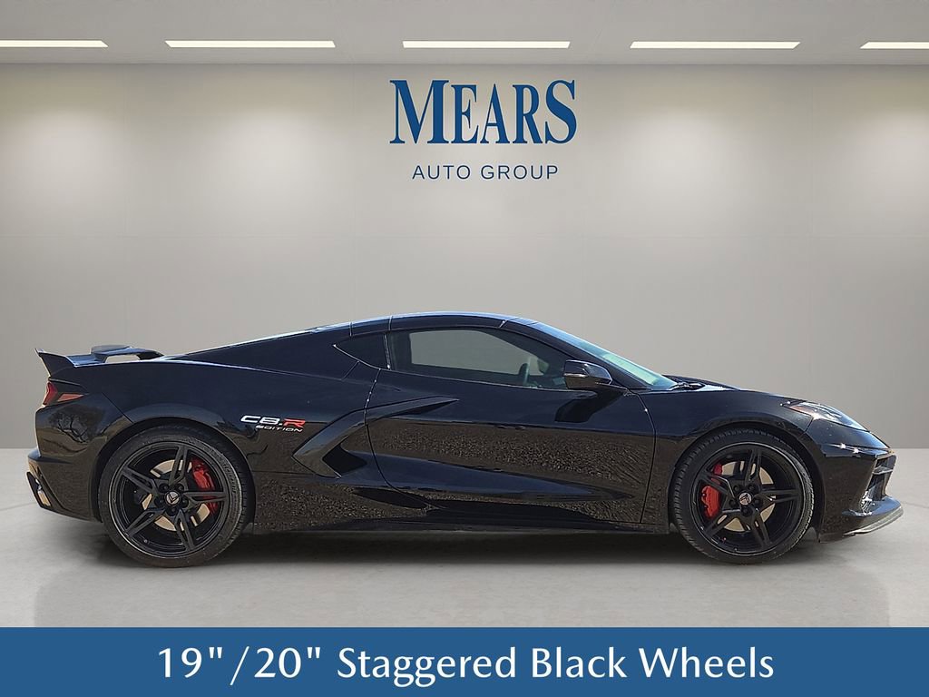 Used 2023 Chevrolet Corvette Stingray Preferred Cpe w/ Z51 Performance Package image 7