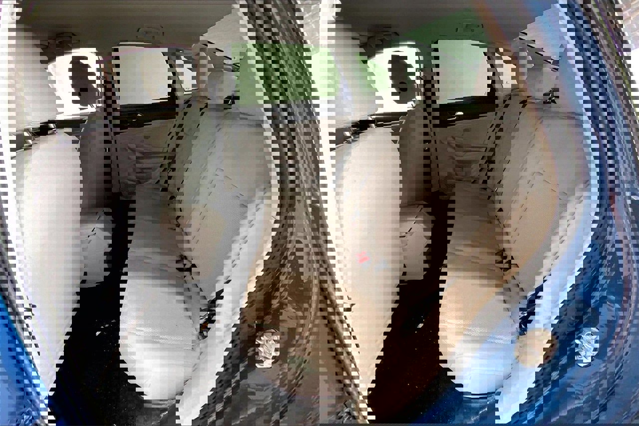 Used 2019 Volkswagen Jetta S w/ Driver Assistance Package image 24